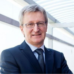 Prof. Dr. Johan van Eldere (🇧🇪)